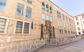 Albergue Inturjoven Jaen Vandrarhem Exterior photo