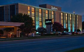 Radisson Hotel Louisville North Jeffersonville Exterior photo