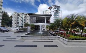 Muslim Apartment At The Quintet Cameron Highlands Exterior photo