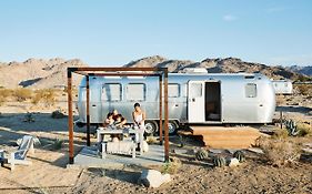 Autocamp Joshua Tree Hotell Exterior photo