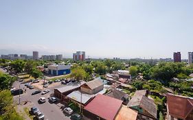 Like Home - Apartment With A View Alma-Ata Exterior photo