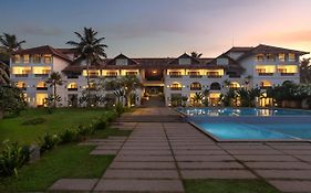 Estuary Sarovar Premiere Poovar Island Hotell Exterior photo