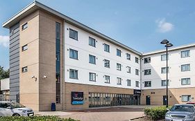 Travelodge Edinburgh Airport Exterior photo