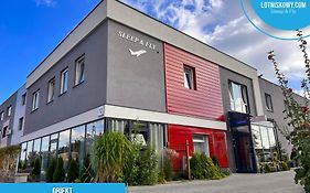 Sleep&Fly Vandrarhem Gdańsk Exterior photo