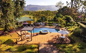 Hotel Villa Florencia Turrialba Exterior photo