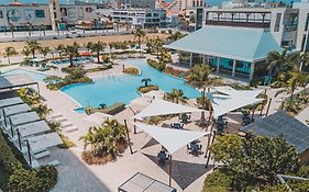 Radisson Blu Aruba Hotell Palm Beach Exterior photo