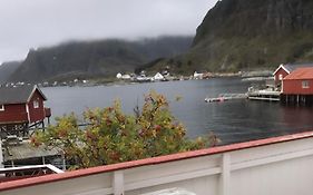 Buodden Rorbuer - Fisherman Cabins Sørvågen Exterior photo