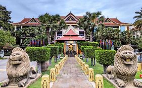 Empress Angkor Resort & Spa Siem Reap Exterior photo