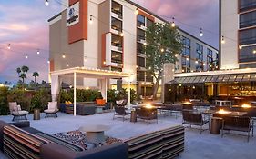 Doubletree By Hilton San Bernardino Hotell Exterior photo