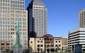 Cleveland Marriott Downtown At Key Tower Hotell Exterior photo