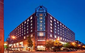 Le Meridien Boston Cambridge Hotell Exterior photo