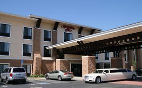 Hampton By Hilton Hotell Brentwood Exterior photo