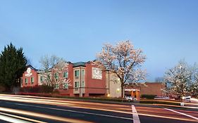 Doubletree By Hilton Portland Tigard Hotell Exterior photo