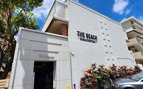 The Beach Waikiki Boutique Hostel Honolulu Exterior photo