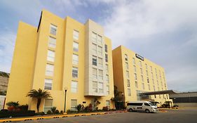 City Express By Marriott Tijuana Insurgentes Hotell Exterior photo