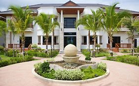 Rawai Grand House -Sha Plus Hotell Exterior photo