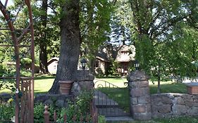 Strawberry Valley Inn Mount Shasta Exterior photo