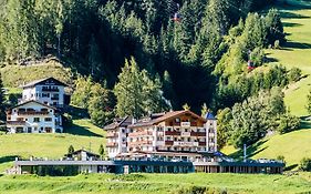 Rainell Dolomites Retreat Hotell Ortisei Exterior photo
