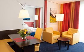 Stay2Munich Hotel & Serviced Apartments Brunnthal Exterior photo