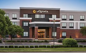 La Quinta By Wyndham Springfield Airport Plaza Hotell Exterior photo