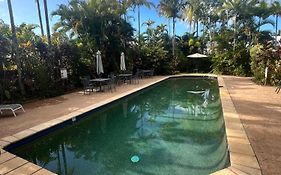 The Villas Palm Cove Exterior photo