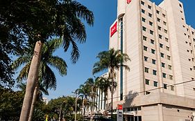 Ibis Santo Andre Hotell Exterior photo