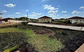 Queen City Homes Lilongwe Exterior photo