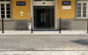 Hotel Liberty Montecatini Terme Exterior photo