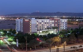 Courtyard Phoenix Chandler/Fashion Center Hotell Exterior photo