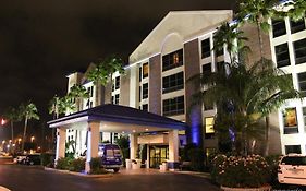 Holiday Inn Express Harlingen Exterior photo