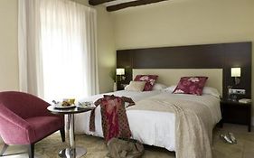 La Heredad Mas Collet Hotell Capsanes Room photo