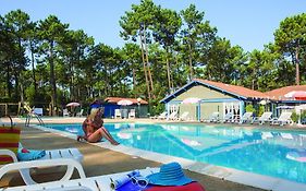 Vvf Landes Moliets Hotell Exterior photo