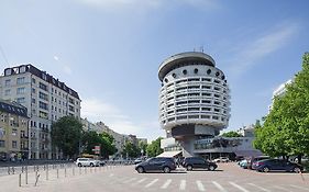 Salute Hotel Kiev Exterior photo