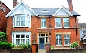 The Retro Bed & Breakfast Bed and Breakfast Canterbury Exterior photo