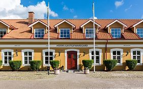 Höörs Gästgifwaregård Hotell Exterior photo