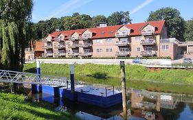 Hotel Hafen Hitzacker - Elbe Exterior photo