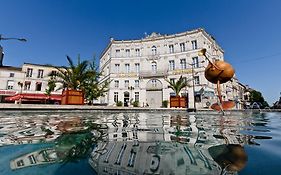 Hotel Francois Premier Cognac Centre Exterior photo