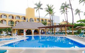 Costa Alegre Hotel & Suites Rincon de Guayabitos Exterior photo