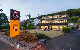 Pioneer Waterfront Apartments Paihia Exterior photo