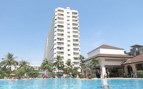 View Talay 1B Holidays Lägenhet Pattaya Exterior photo