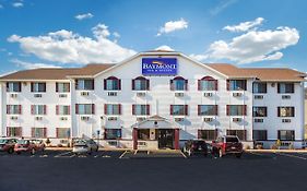 Baymont By Wyndham Cedar Rapids Hotell Exterior photo