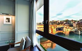 Portrait Firenze - Lungarno Collection Hotell Exterior photo