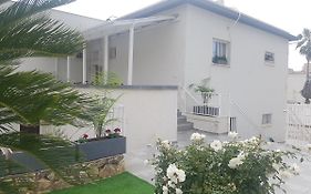 אבני החושן- Avnei Hoshen Aparthotel Nahariya Exterior photo