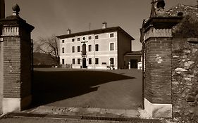 Albergo Ristorante Giulietta E Romeo Montecchio Maggiore Exterior photo