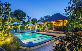 Lotus Garden Huts Hotell Lembongan Exterior photo