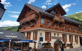 Hotel-Chalet Les Melezes Valloire Exterior photo