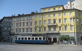 Albergo Alla Posta Trieste Exterior photo