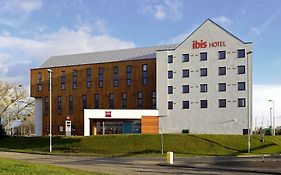 Ibis Gloucester Hotell Exterior photo