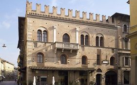 Hotel Posta Reggio Emilia Exterior photo