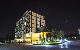 Airport Resort Phuket Nai Yang Beach Exterior photo